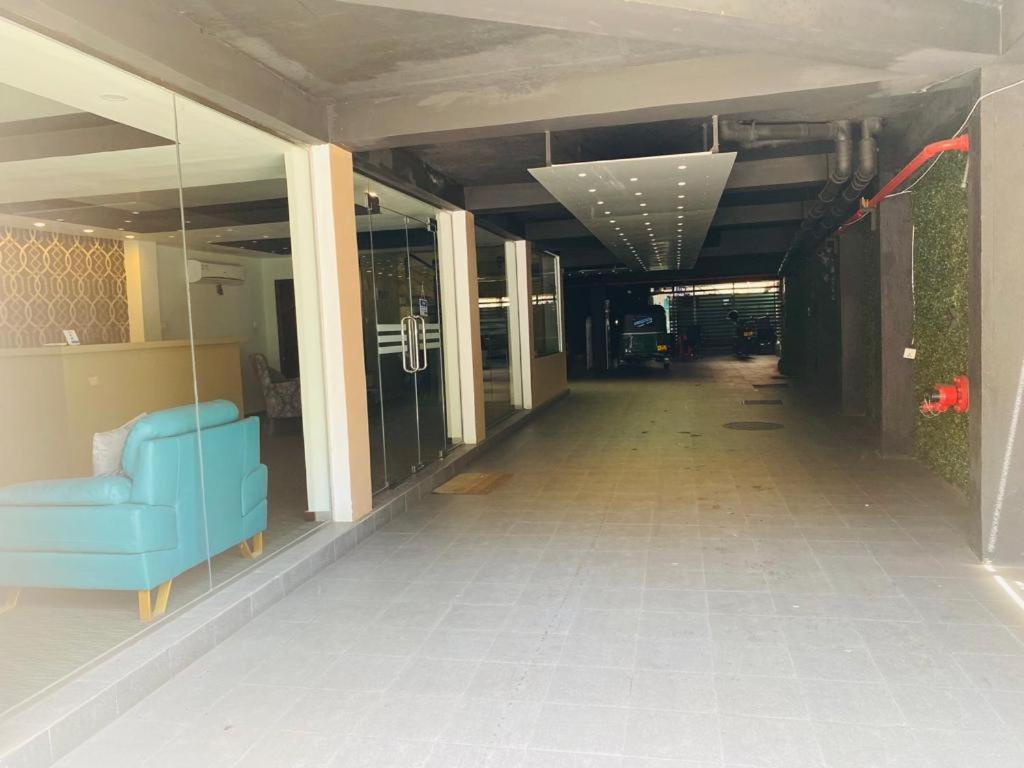 City Hotel Colombo 02 מראה חיצוני תמונה