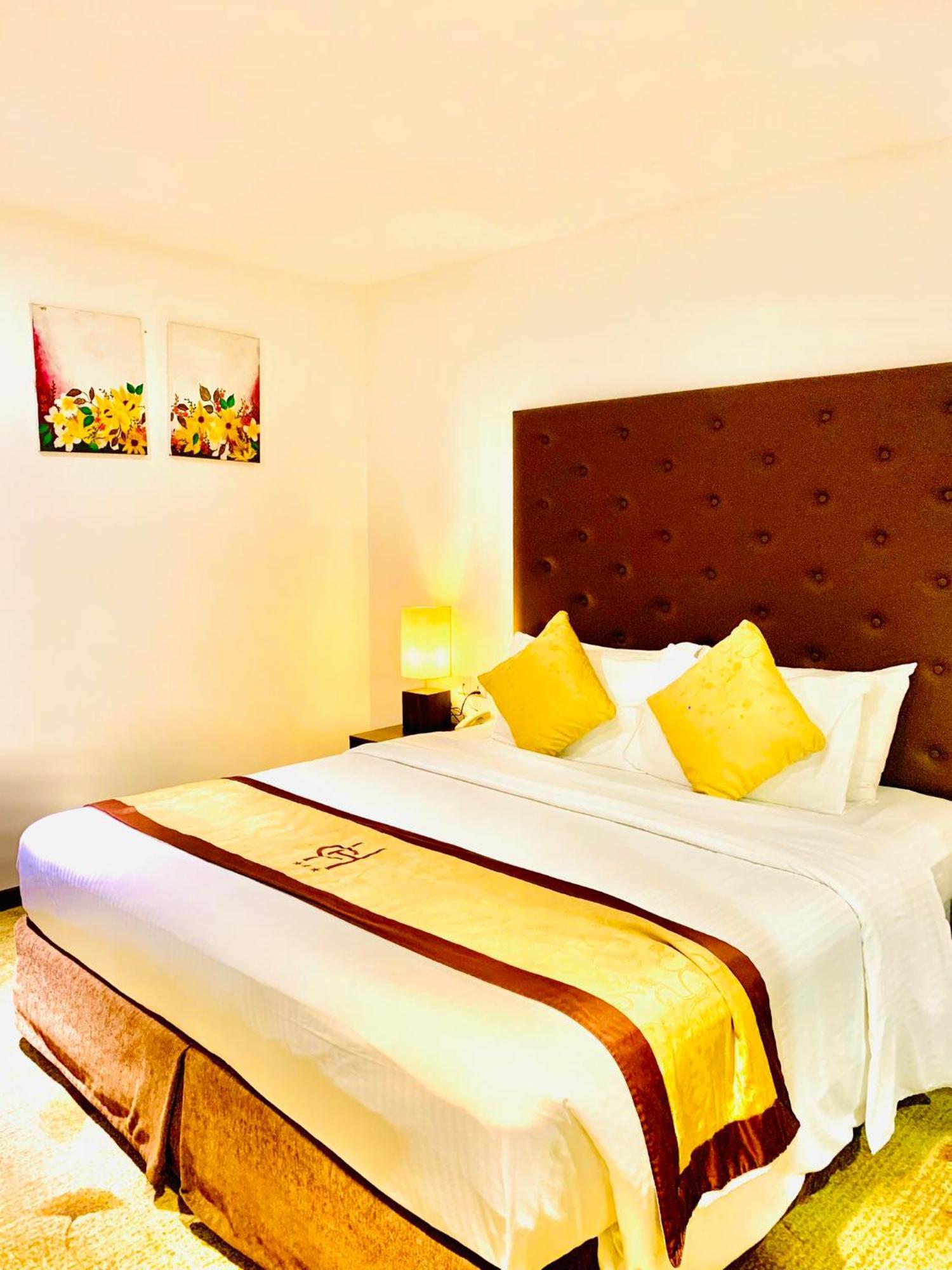 City Hotel Colombo 02 מראה חיצוני תמונה