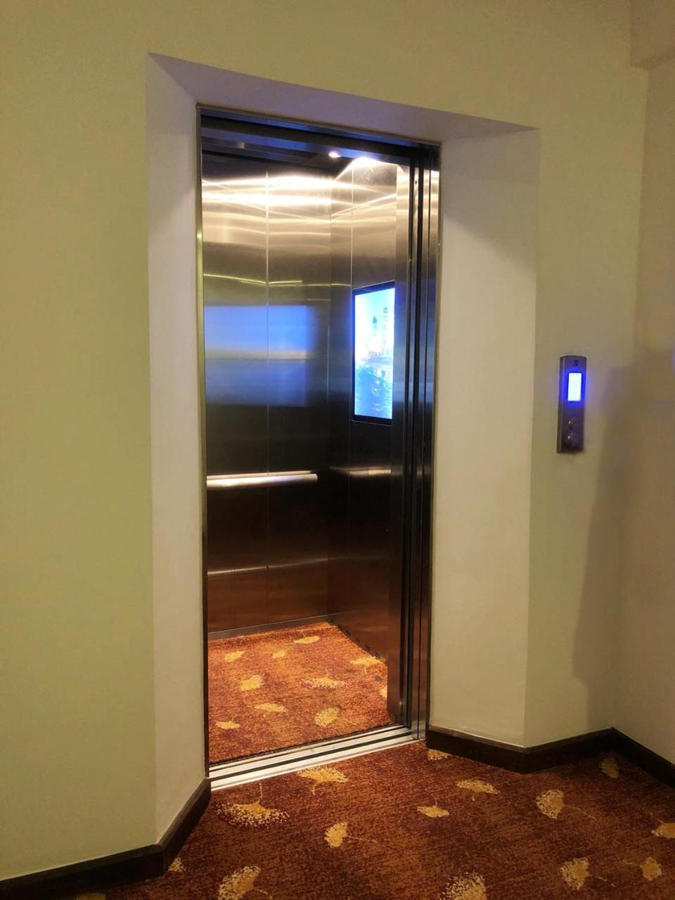 City Hotel Colombo 02 מראה חיצוני תמונה