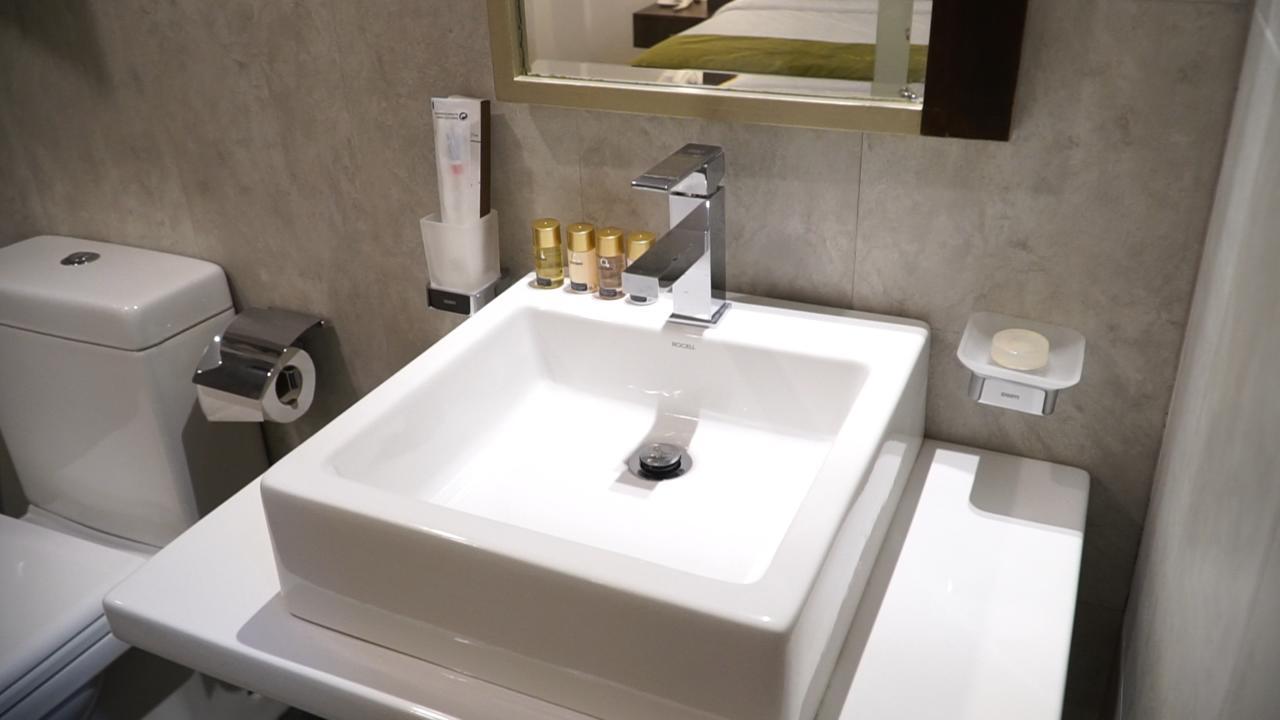 City Hotel Colombo 02 מראה חיצוני תמונה