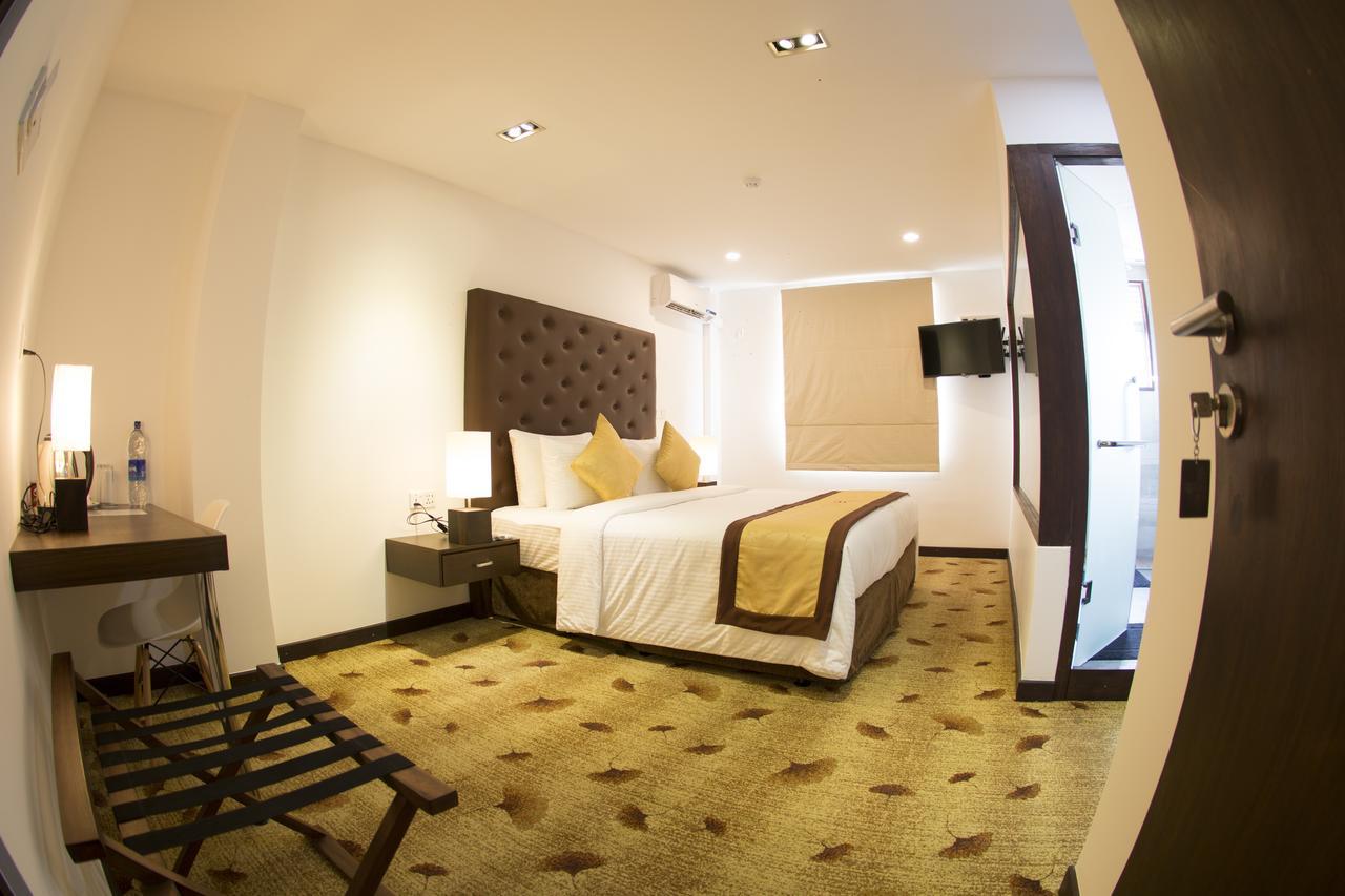 City Hotel Colombo 02 מראה חיצוני תמונה