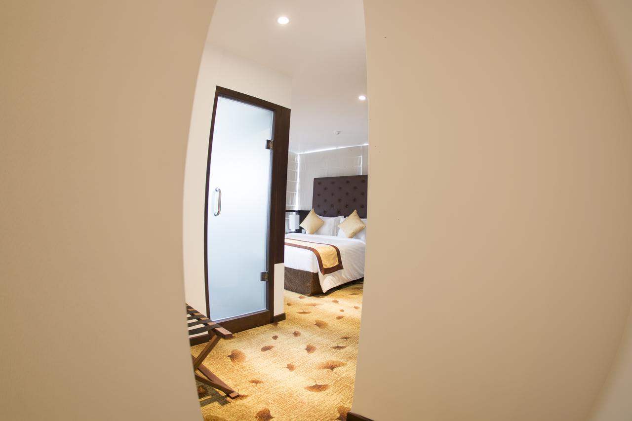 City Hotel Colombo 02 מראה חיצוני תמונה